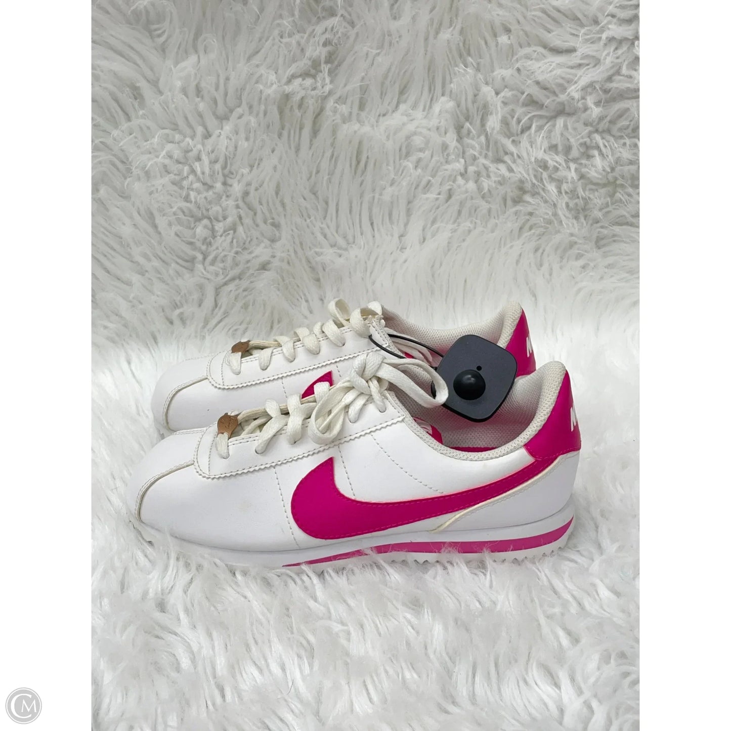 Shoes Sneakers By Nike In Pink & White, Size: 7.5