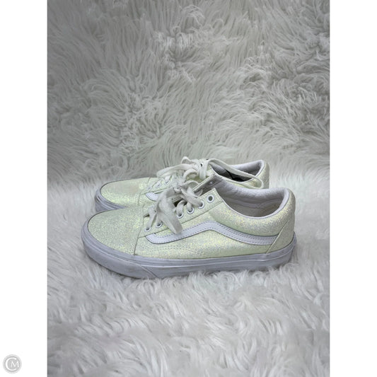 Shoes Sneakers By Vans In Green & White, Size: 8