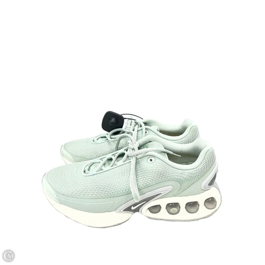 Shoes Athletic By Nike In Green, Size: 10