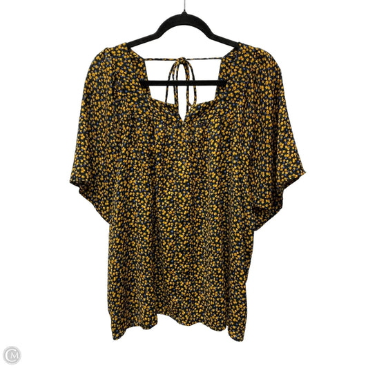 Top Short Sleeve By Knox Rose In Floral Print, Size: 2x