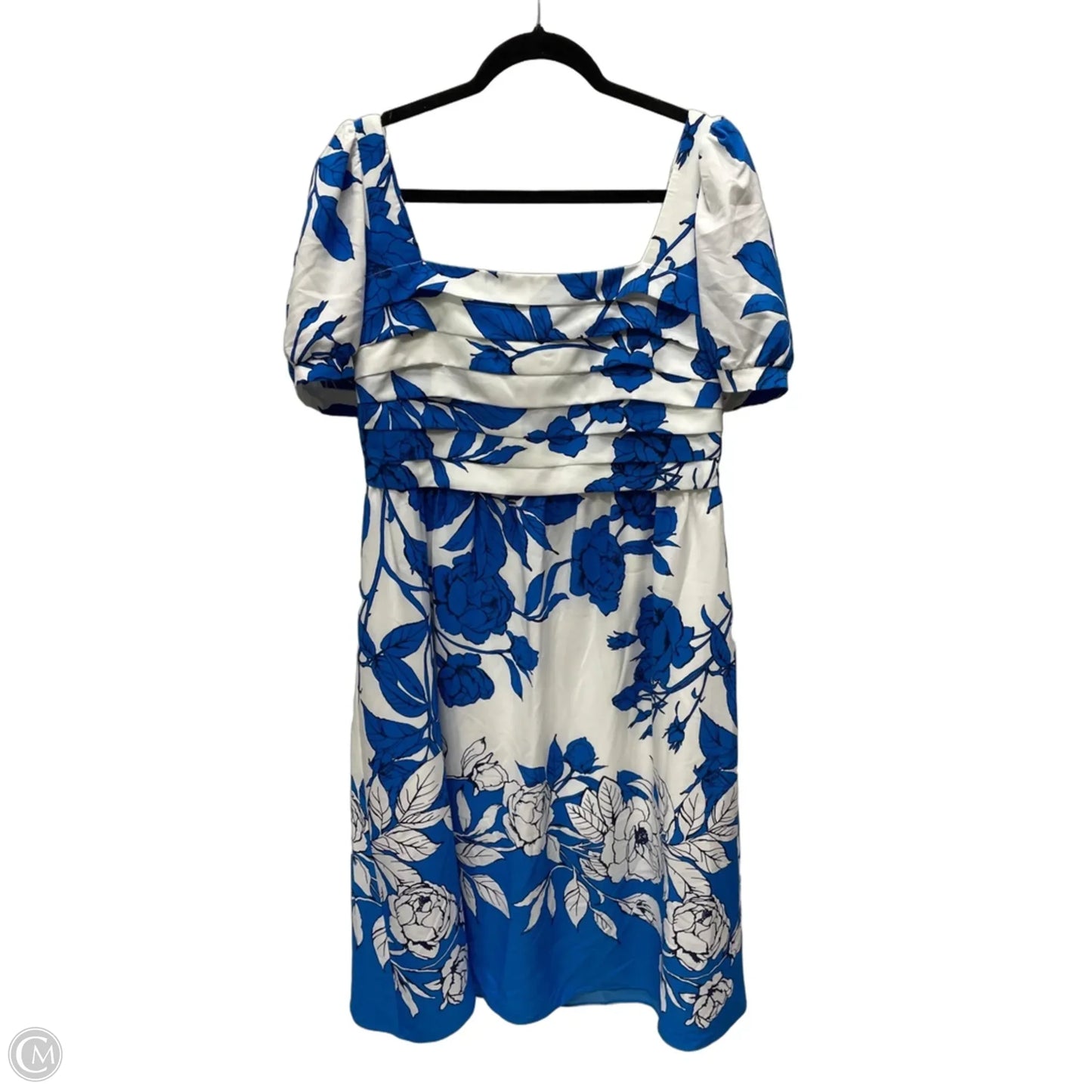 Dress Casual Short By Adrianna Papell In Floral Print, Size: L