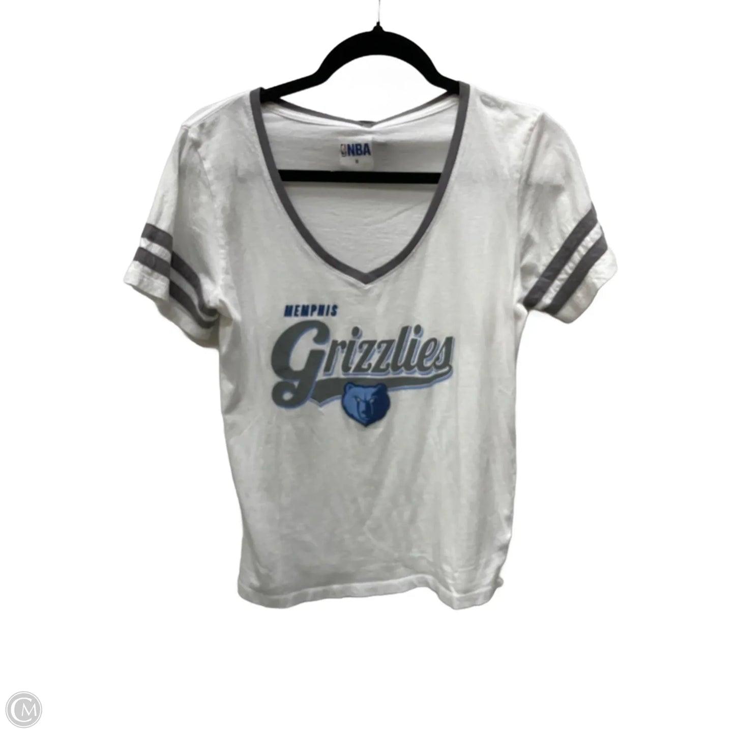 Top Short Sleeve By Clothes Mentor In White, Size: M