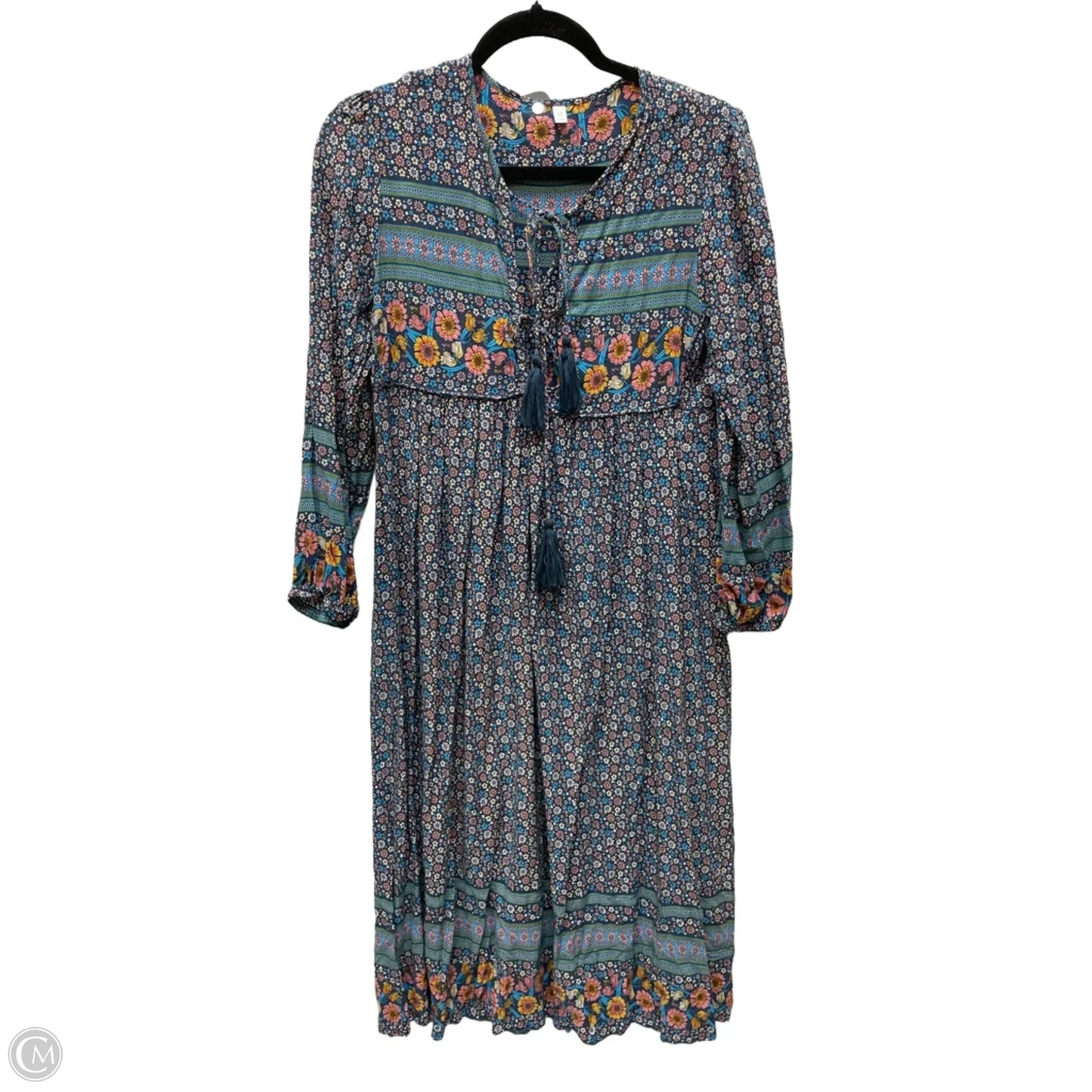 Dress Casual Short By Clothes Mentor In Floral Print, Size: M