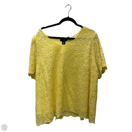 Top Short Sleeve By Liz Claiborne In Yellow, Size: 3x