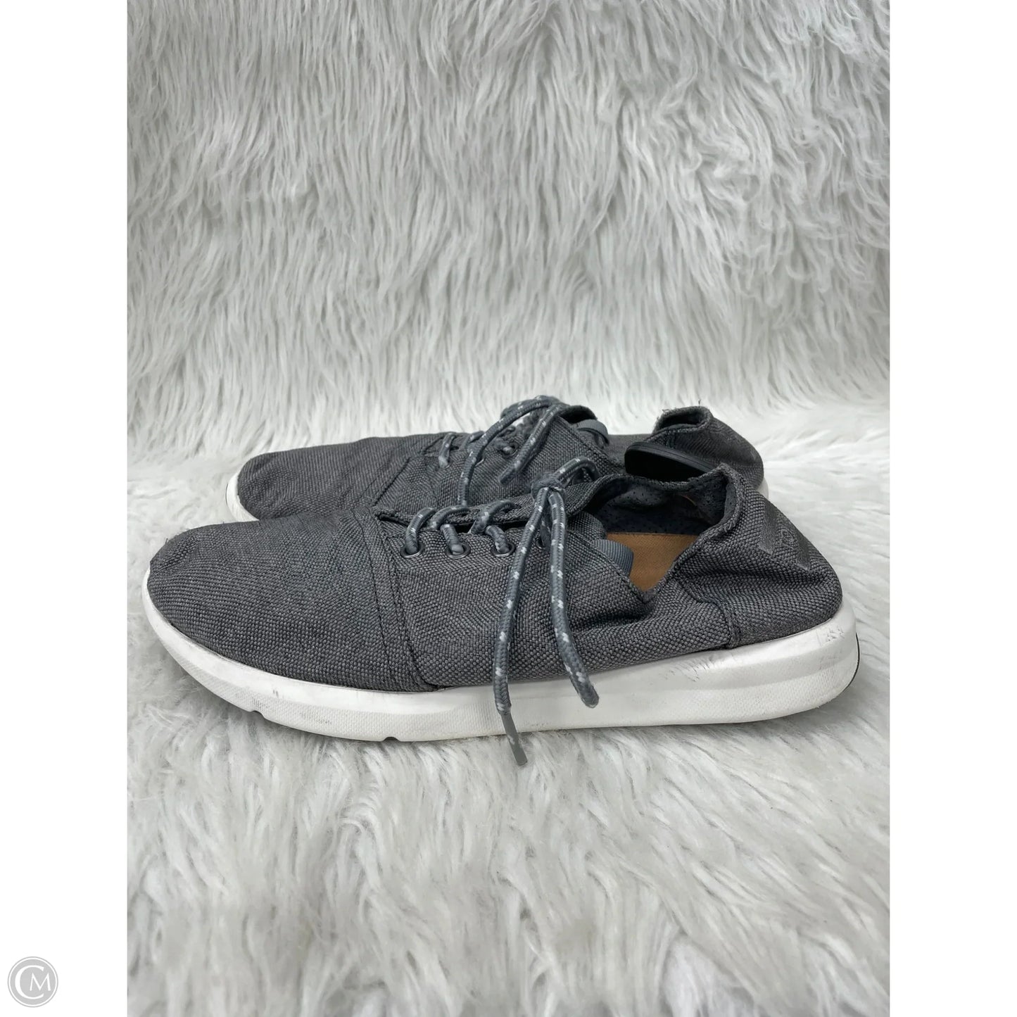 Shoes Sneakers By Toms In Grey, Size: 9