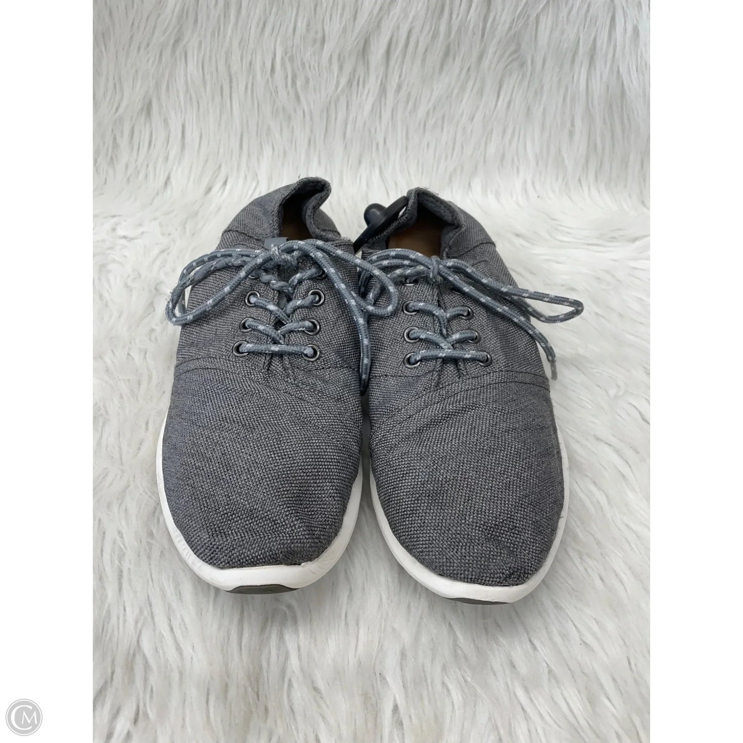 Shoes Sneakers By Toms In Grey, Size: 9