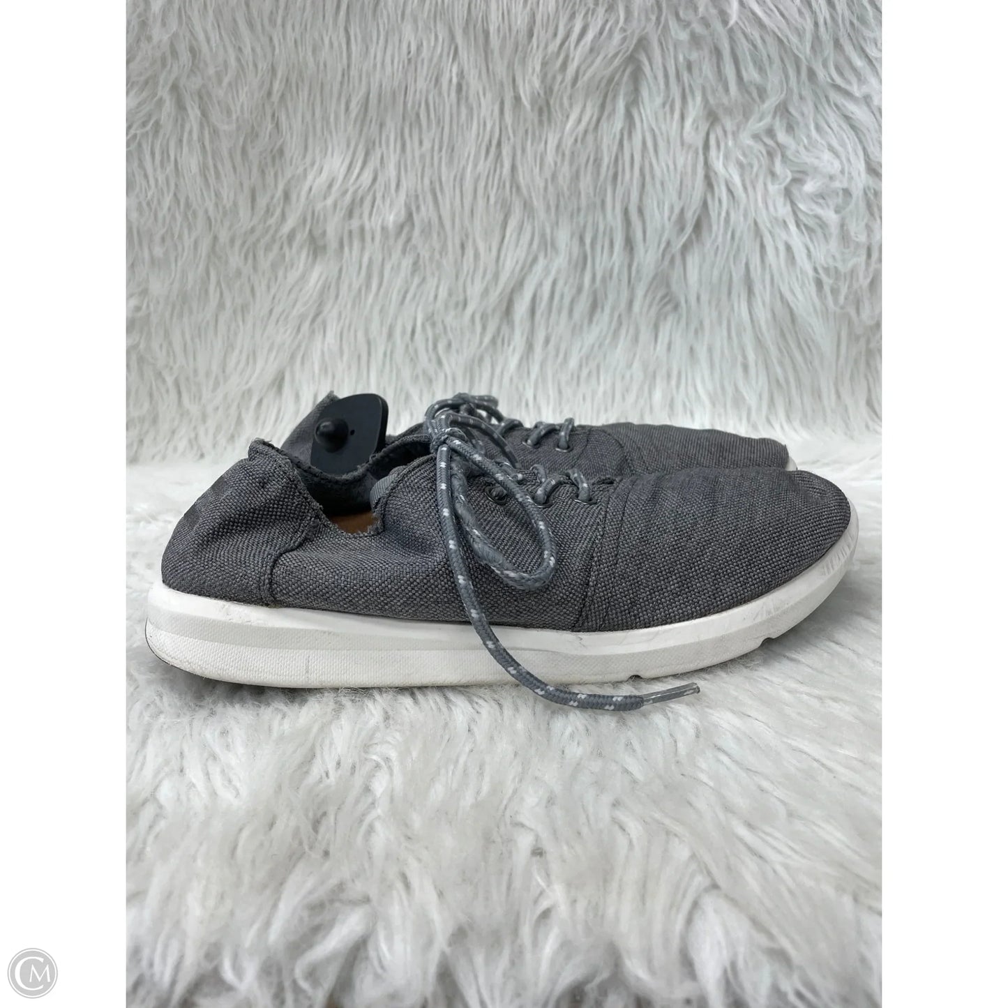 Shoes Sneakers By Toms In Grey, Size: 9