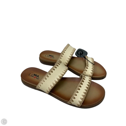 Sandals Flats By mia amore In Cream & Tan, Size: 10