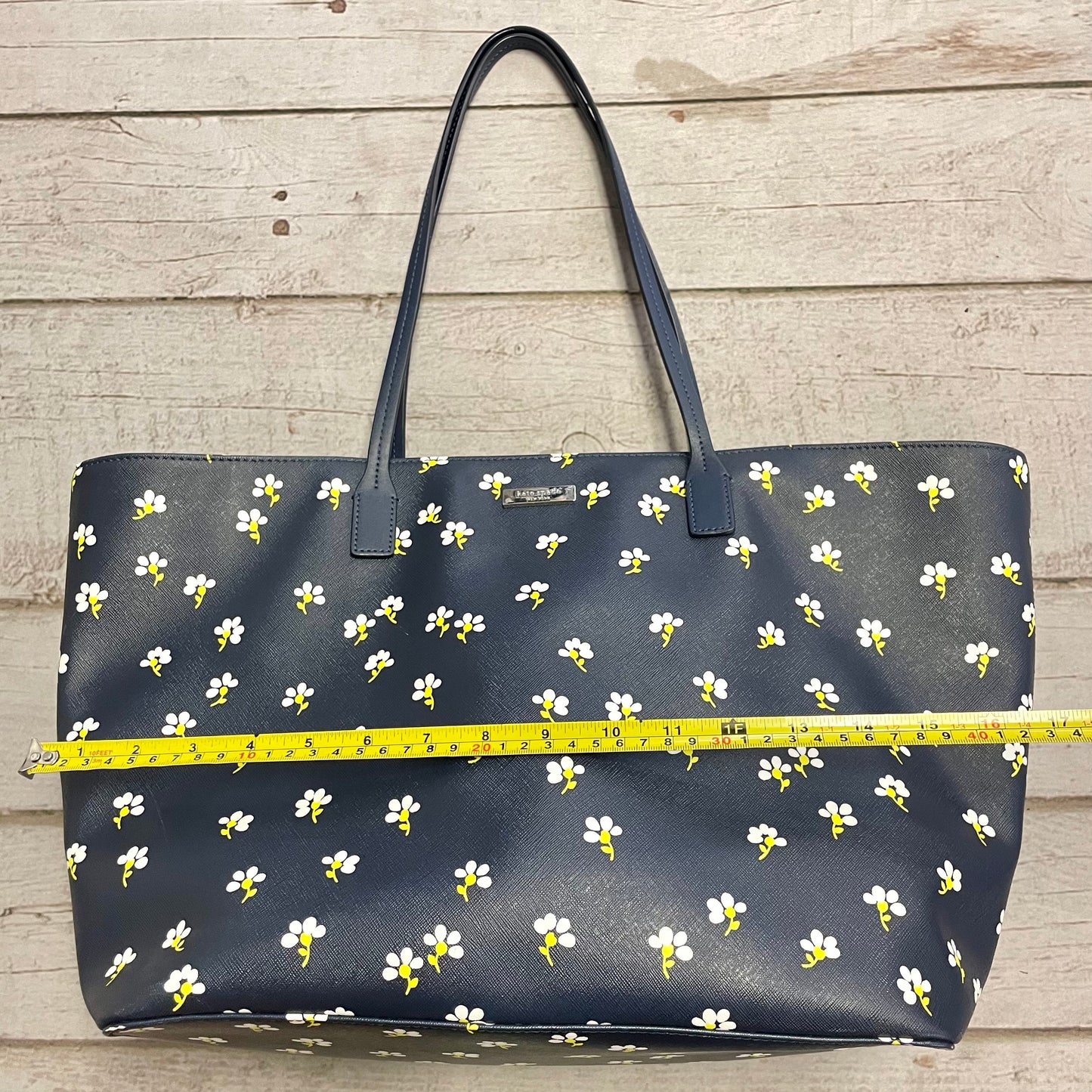 Handbag Designer By Kate Spade  Size: Large