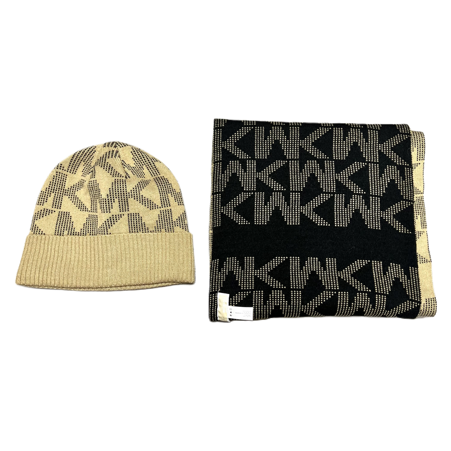 Scarf/Hat Designer By Michael By Michael Kors