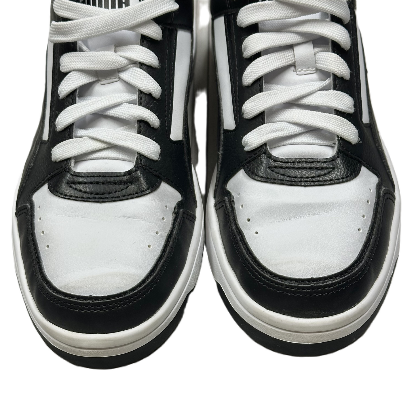 Shoes Sneakers By Puma In Black & White, Size: 9