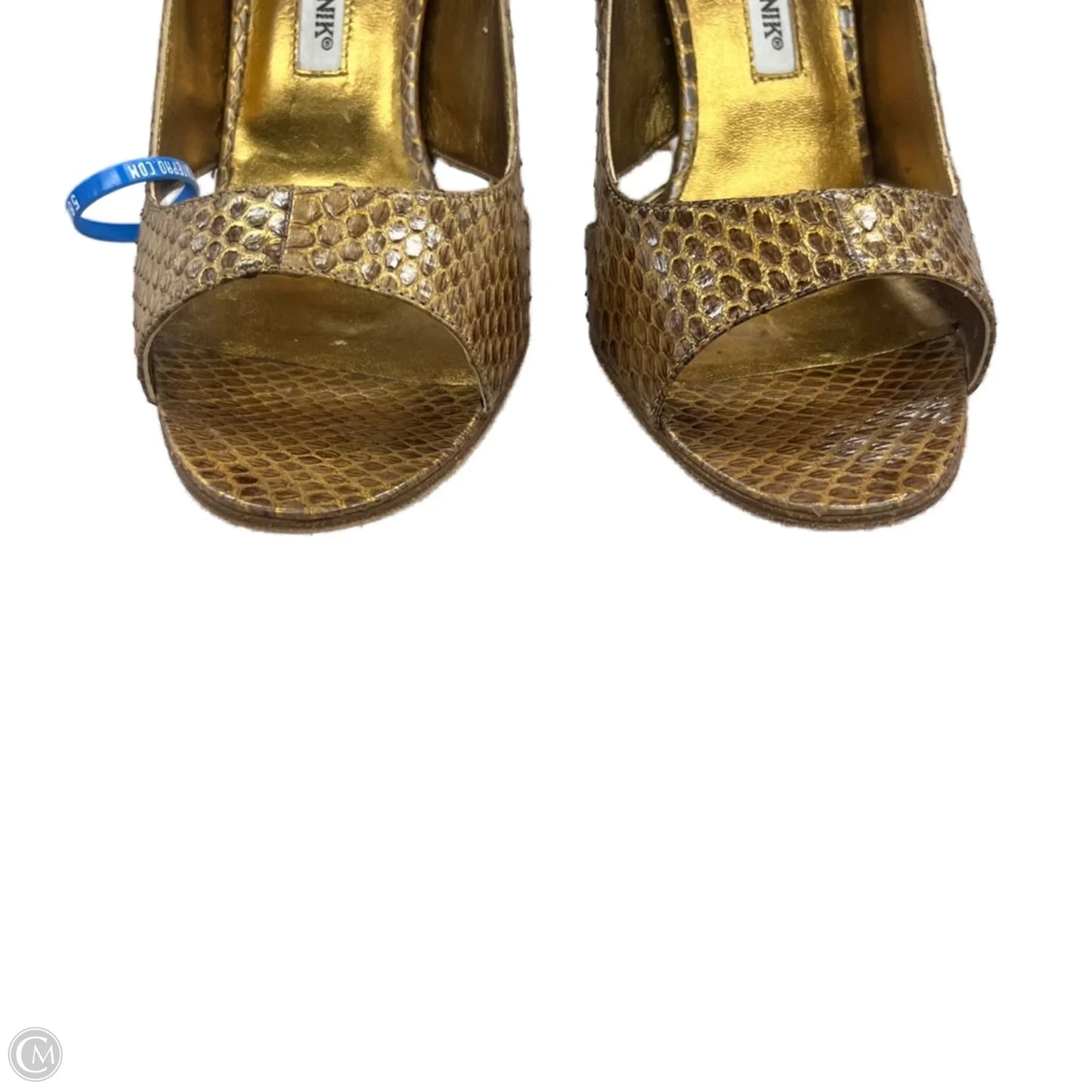 Sandals Luxury Designer By Manolo Blahnik In Gold, Size: 7.5