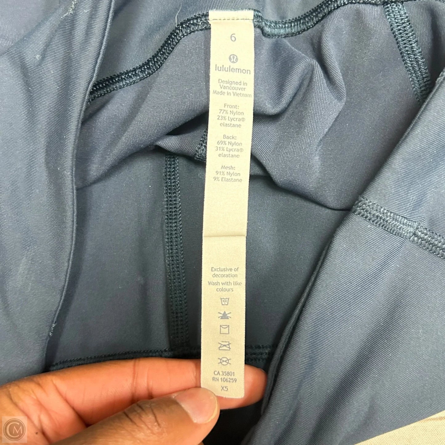 Athletic Capris By Lululemon In Navy, Size: 6