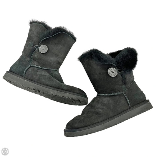Boots Designer By Ugg In Black, Size: 8