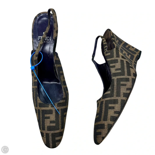 Shoes Luxury Designer By Fendi In Black & Brown, Size: 10