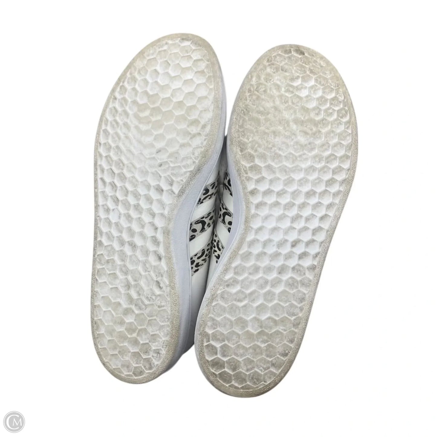 Shoes Sneakers By Adidas In Cream & White, Size: 10