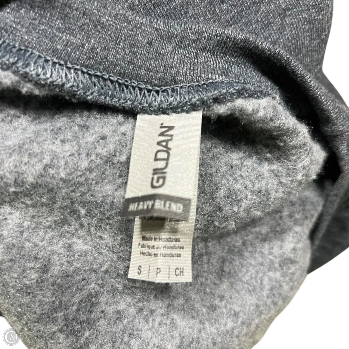 Sweatshirt Crewneck By Gildan In Grey & White, Size: S