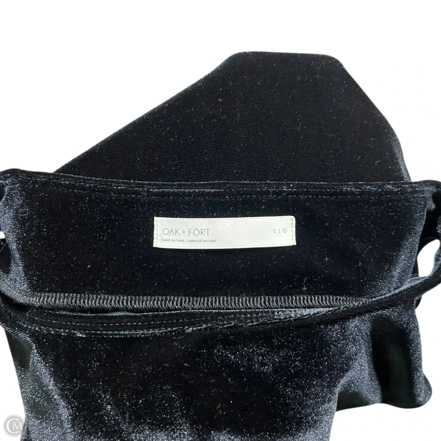 Top Sleeveless By Oak + Fort In Black, Size: L