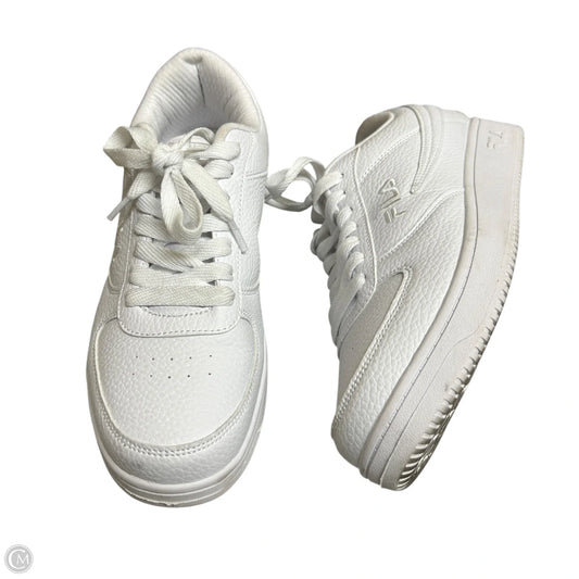Shoes Sneakers By Fila In White, Size: 9.5
