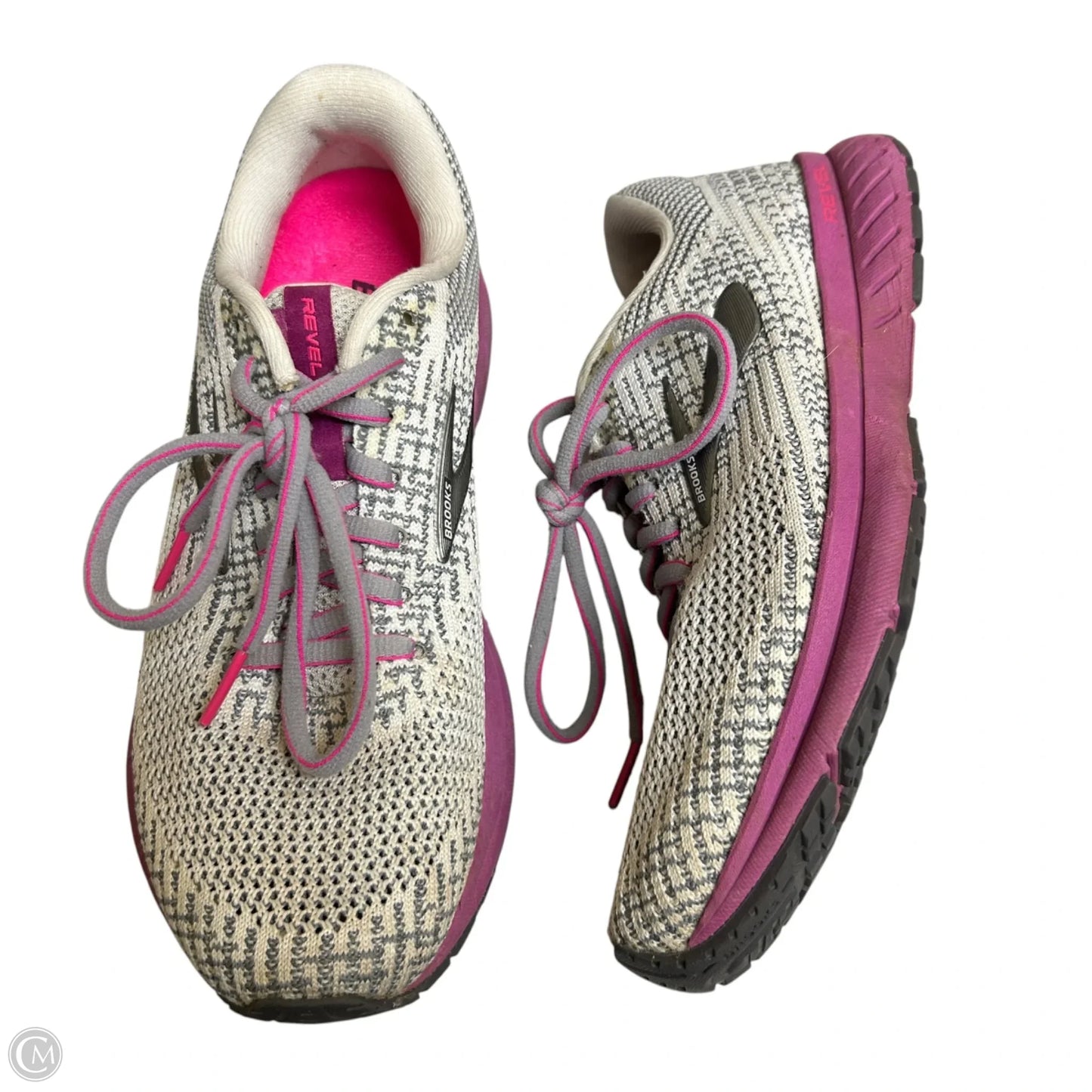 Shoes Athletic By Brooks In Grey & Purple, Size: 7.5