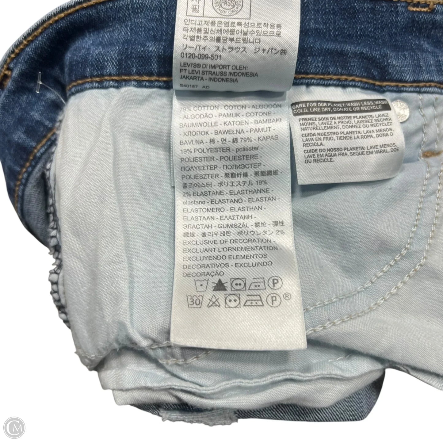 Shorts By Levis In Blue Denim, Size: 16