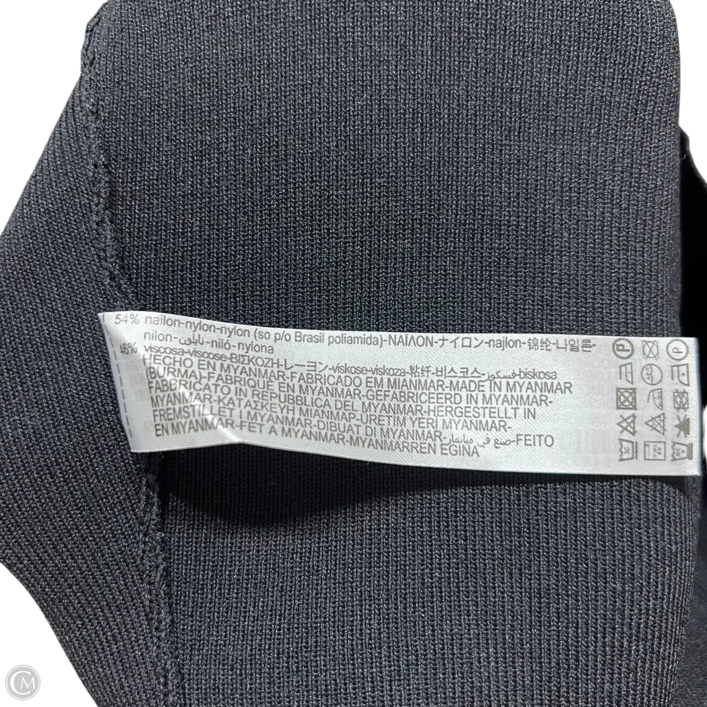 Top Sleeveless By Uniqlo In Blue & White, Size: S
