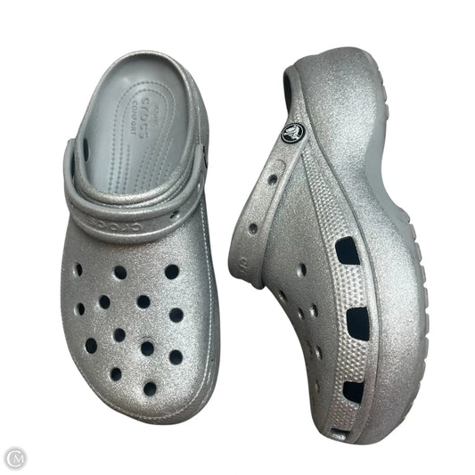 Slippers By Crocs In Grey, Size: 10