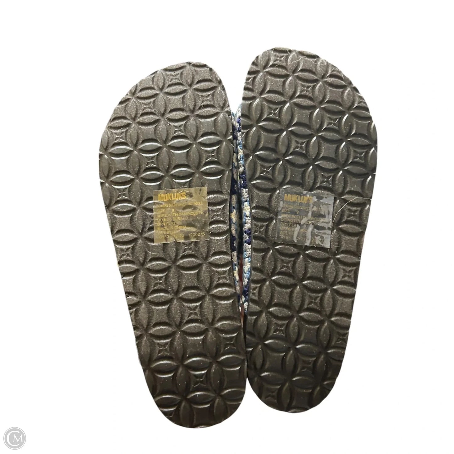 Sandals Flats By Muk Luks In Blue & White, Size: 9