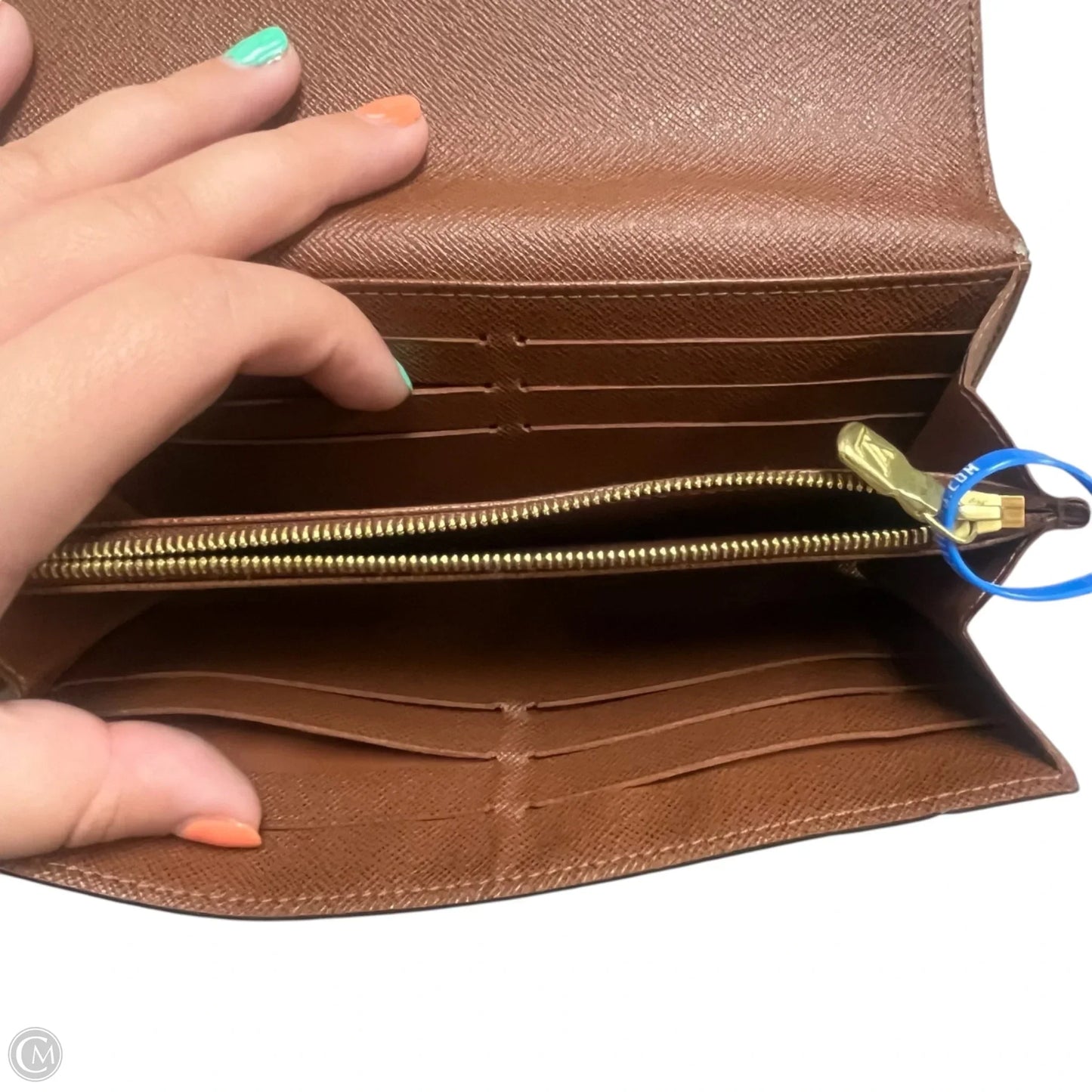 Wallet Luxury Designer By Louis Vuitton, Size: Medium
