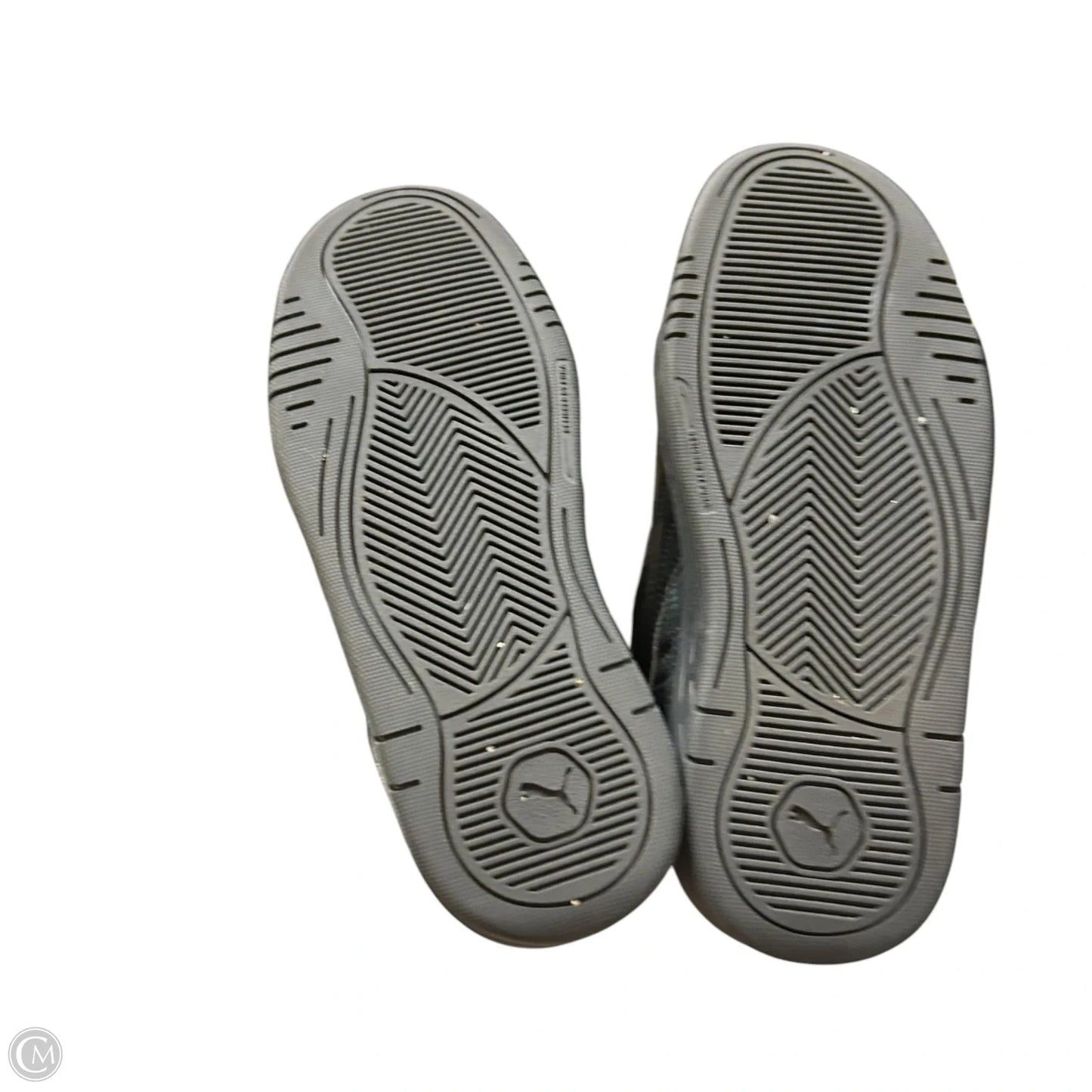 Shoes Sneakers By Puma In Black, Size: 6