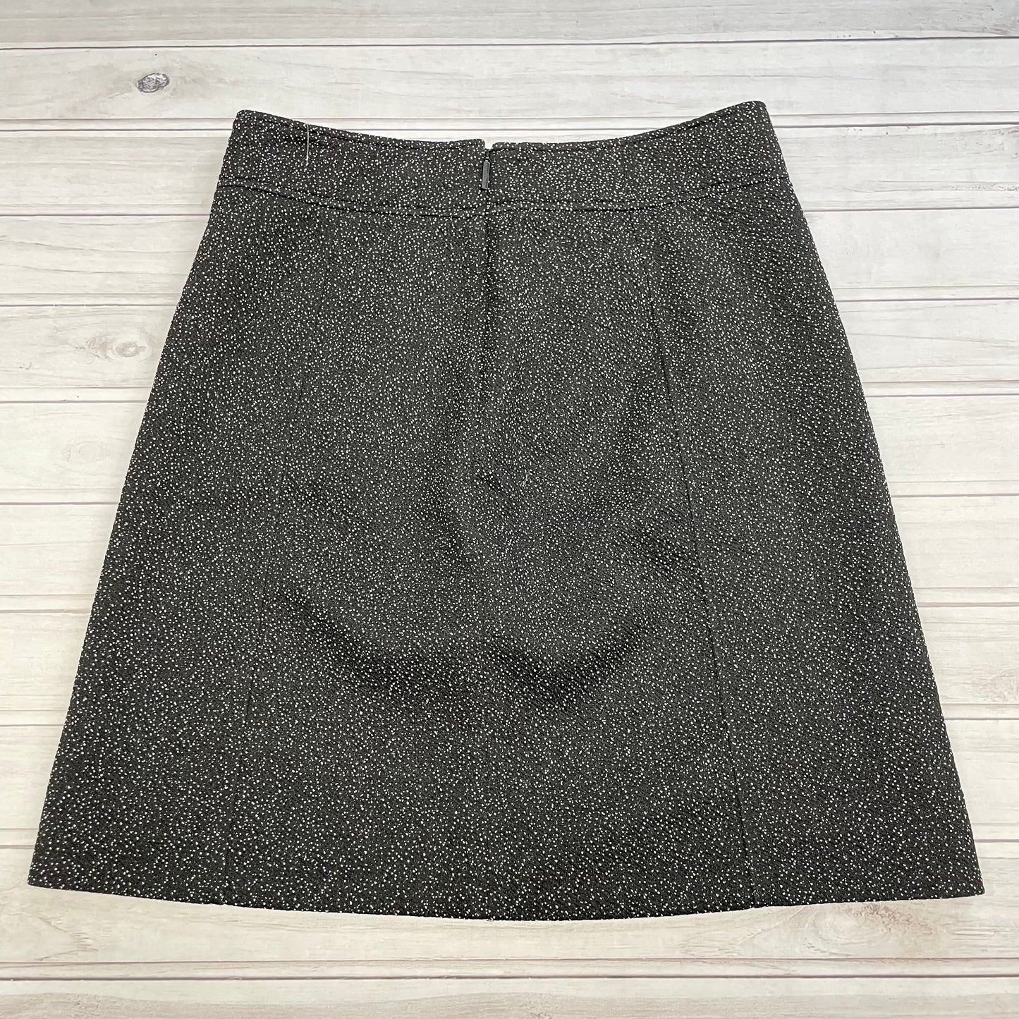 Skirt Designer By Karl Lagerfeld  Size: 4