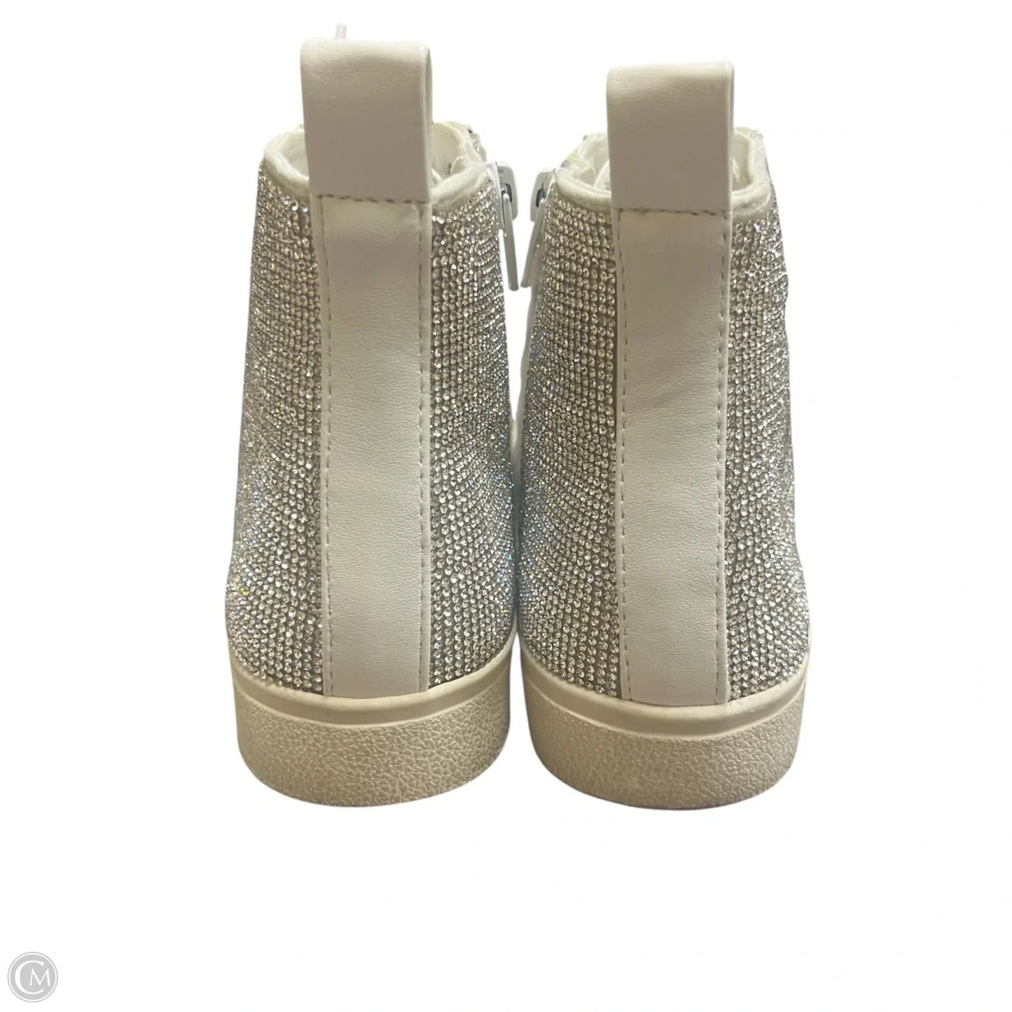 Shoes Sneakers By Steve Madden In White, Size: 7