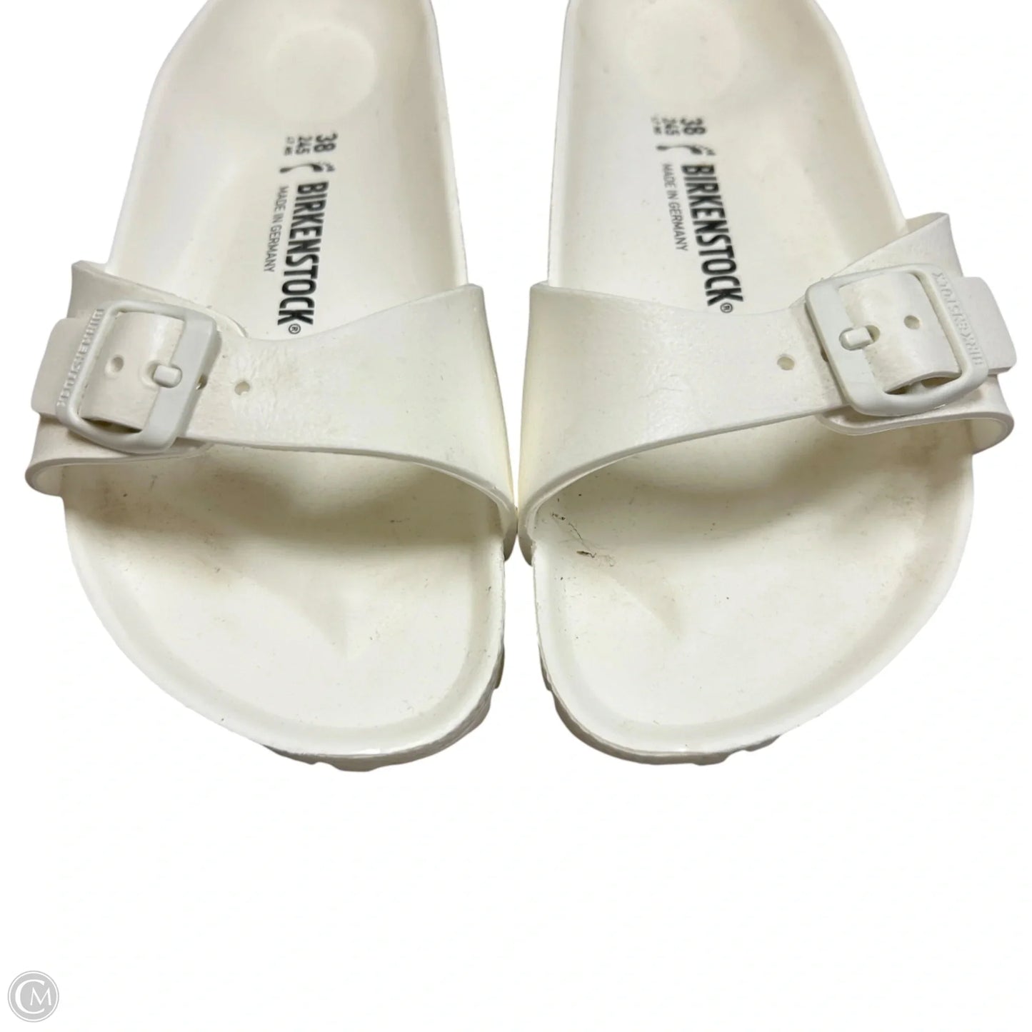 Sandals Flats By Birkenstock In White, Size: 7