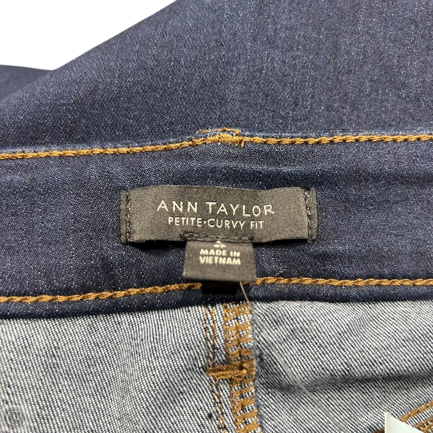 Jeans Straight By Ann Taylor In Blue Denim, Size: 8