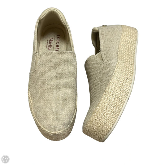 Shoes Flats By Skechers In Tan, Size: 9