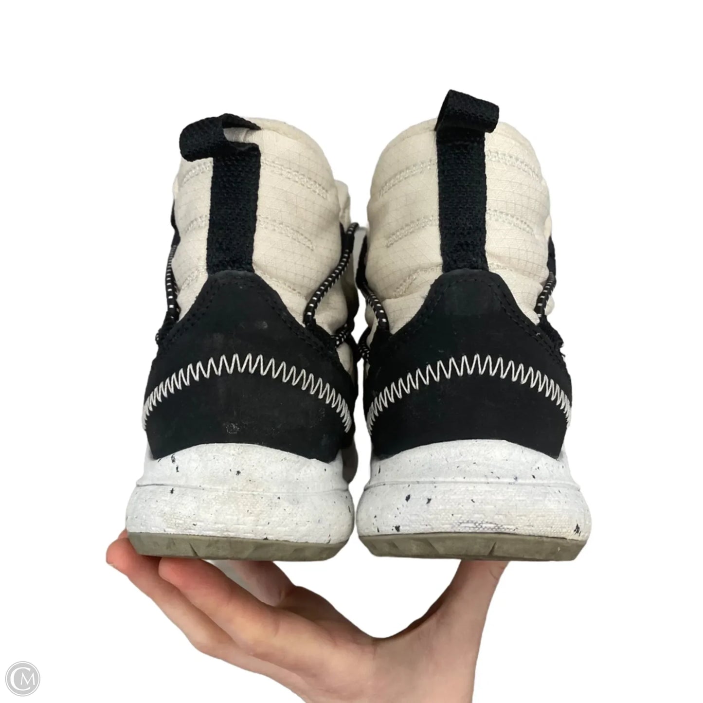 Boots Snow By Merrell In Black & Cream, Size: 6