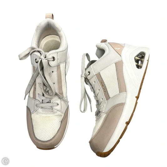 Shoes Athletic By Skechers In Beige, Size: 10