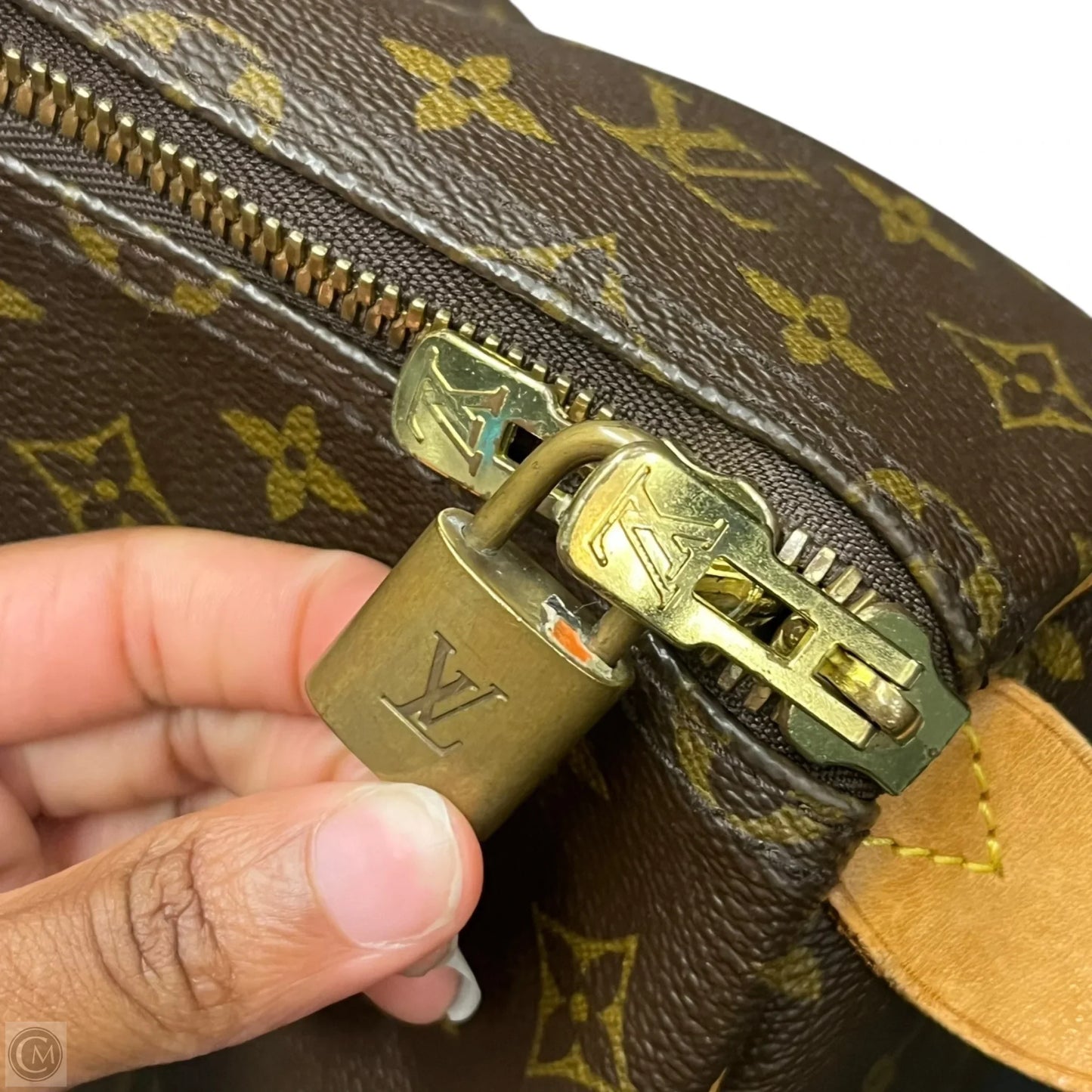 Duffle And Weekender Luxury Designer By Louis Vuitton, Size: Large