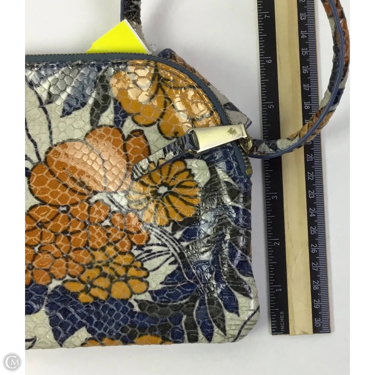 Wristlet Leather By Hobo Intl, Size: Large