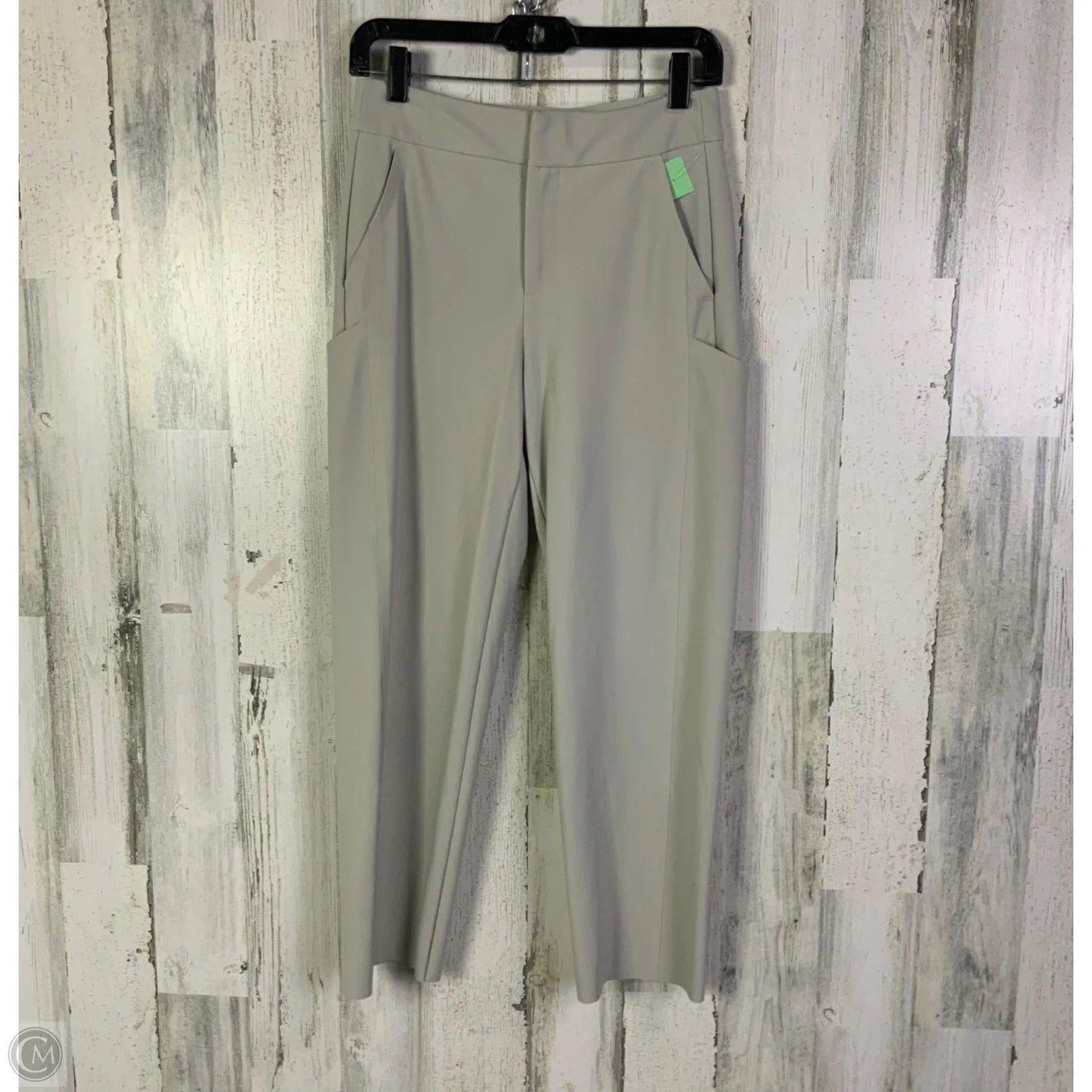 Pants Cropped By Athleta In Grey, Size: 4