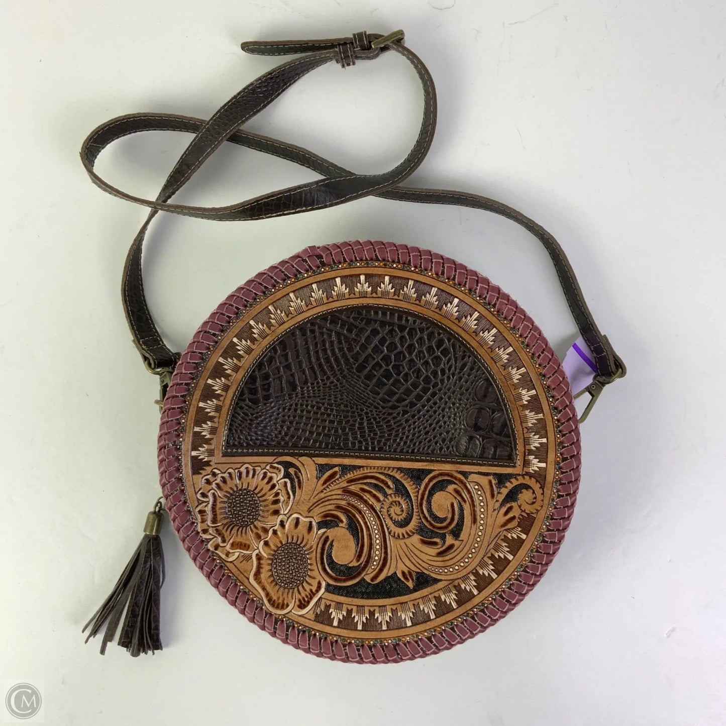 Crossbody By Clothes Mentor, Size: Medium