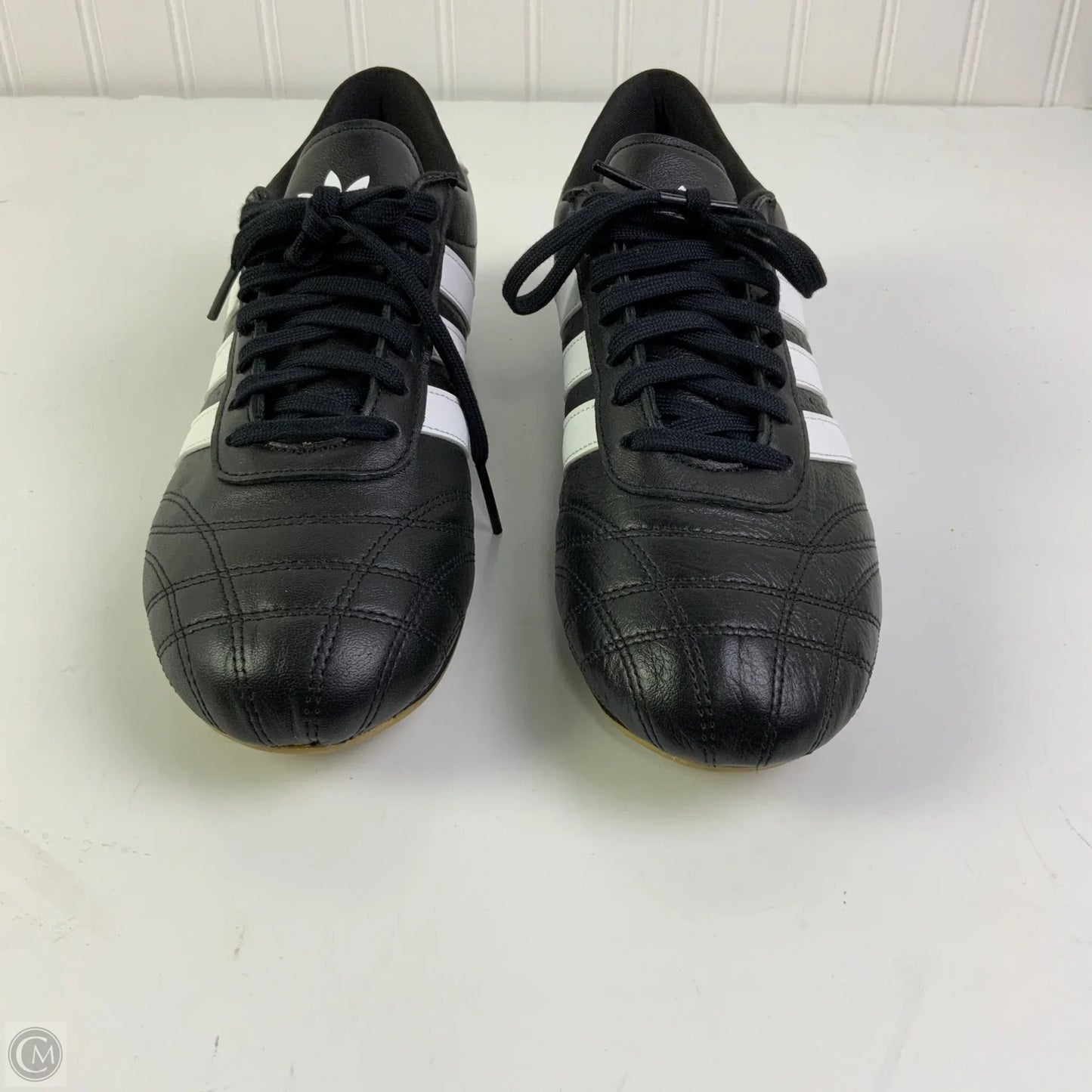 Shoes Sneakers By Adidas In Black & White, Size: 9.5