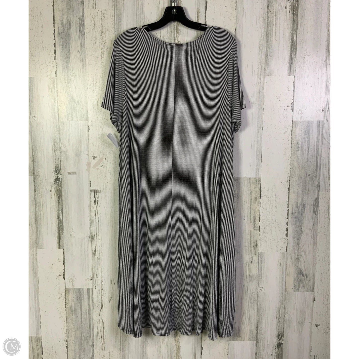 Dress Casual Midi By Philosophy In Black & White, Size: 1x