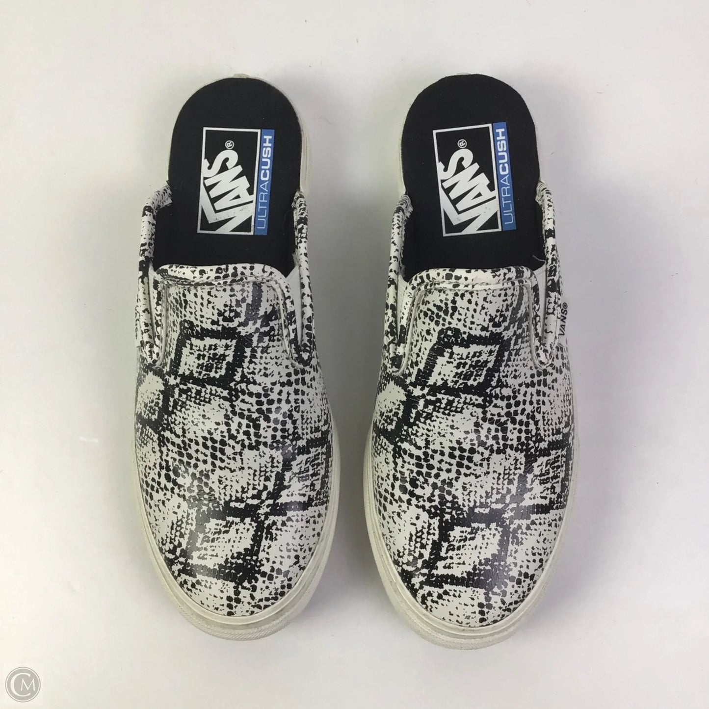Shoes Flats By Vans In Black & White, Size: 6