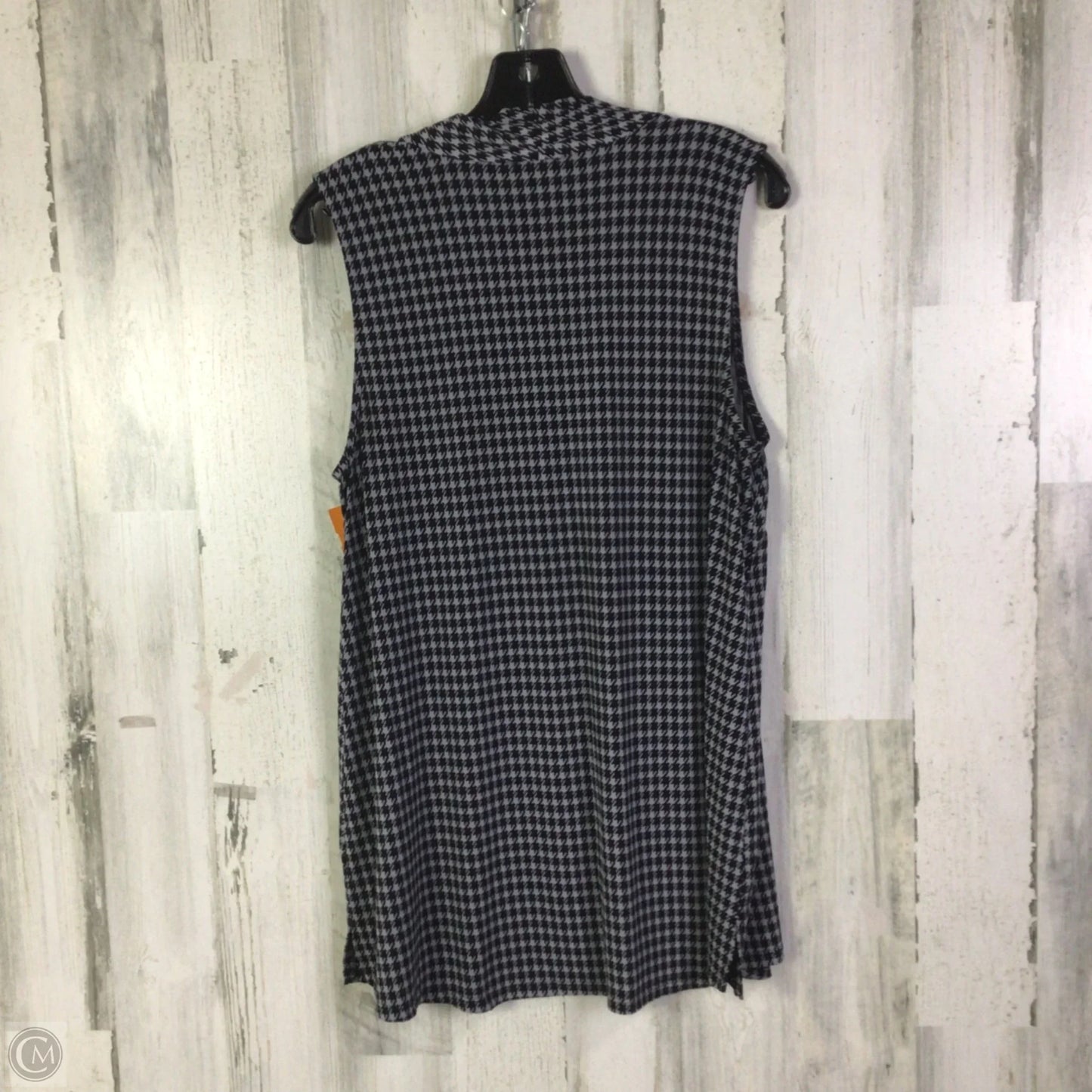 Top Sleeveless By Vince Camuto In Grey, Size: L