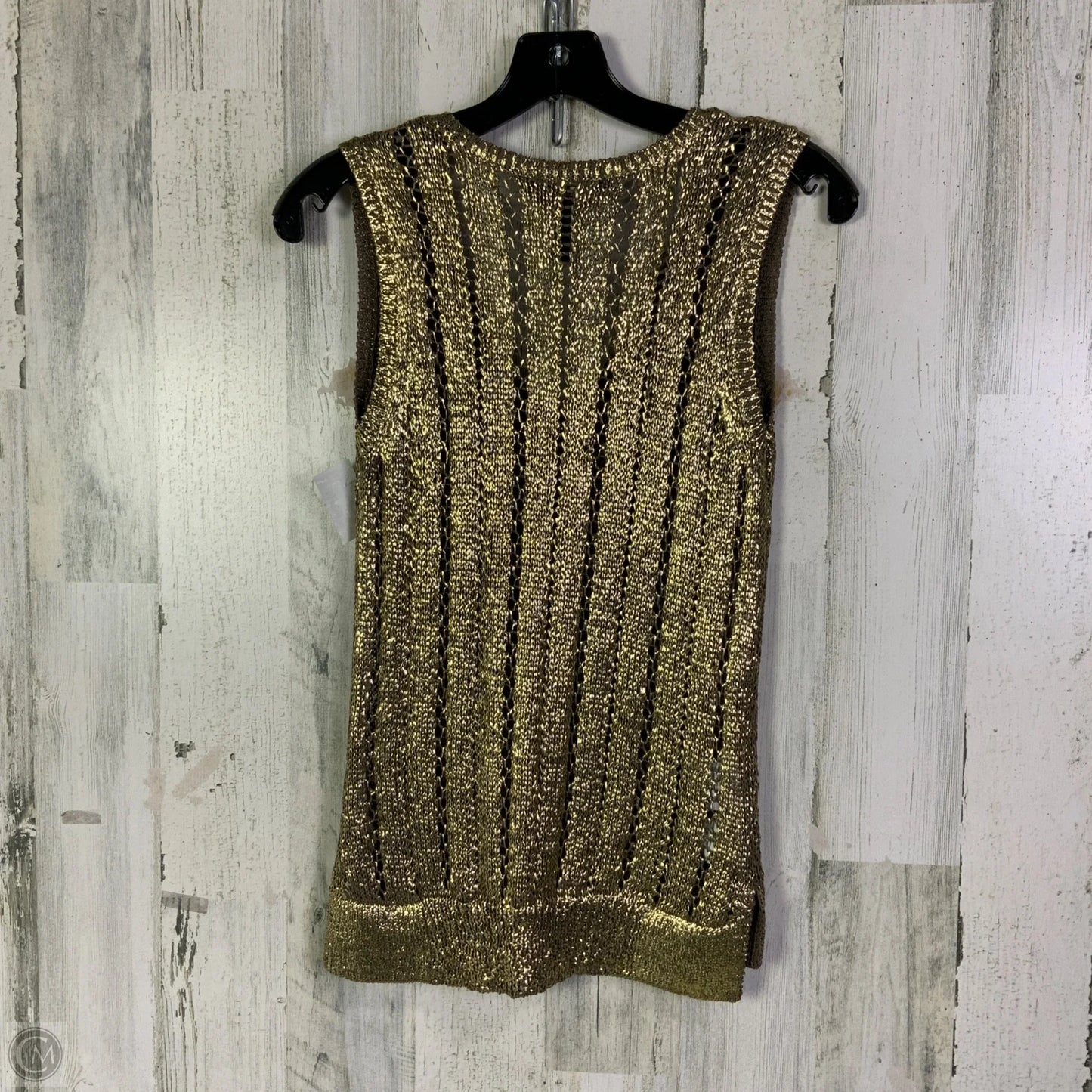 Top Sleeveless By Bcbgmaxazria In Gold, Size: S