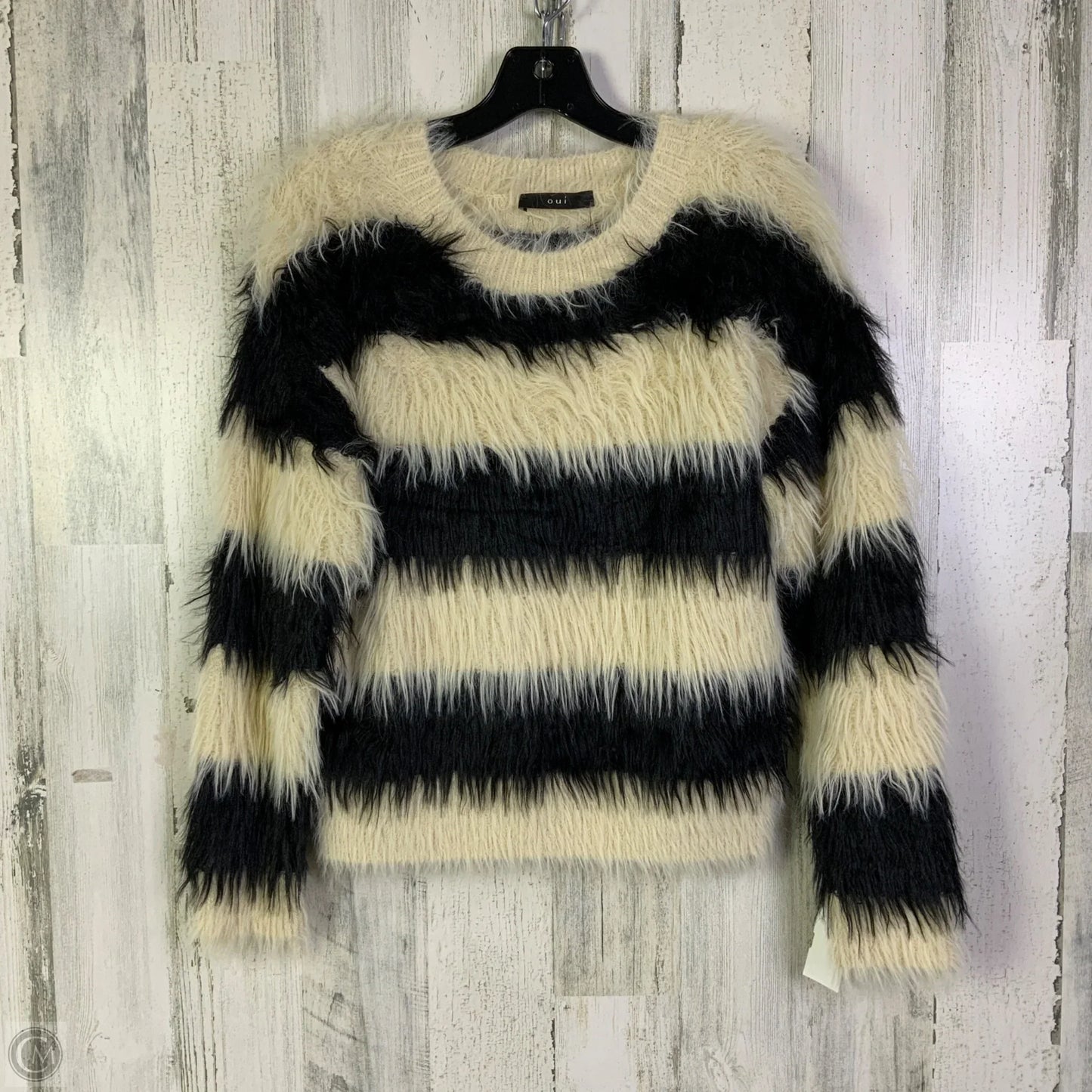 Sweater By Clothes Mentor In Black & Cream, Size: S
