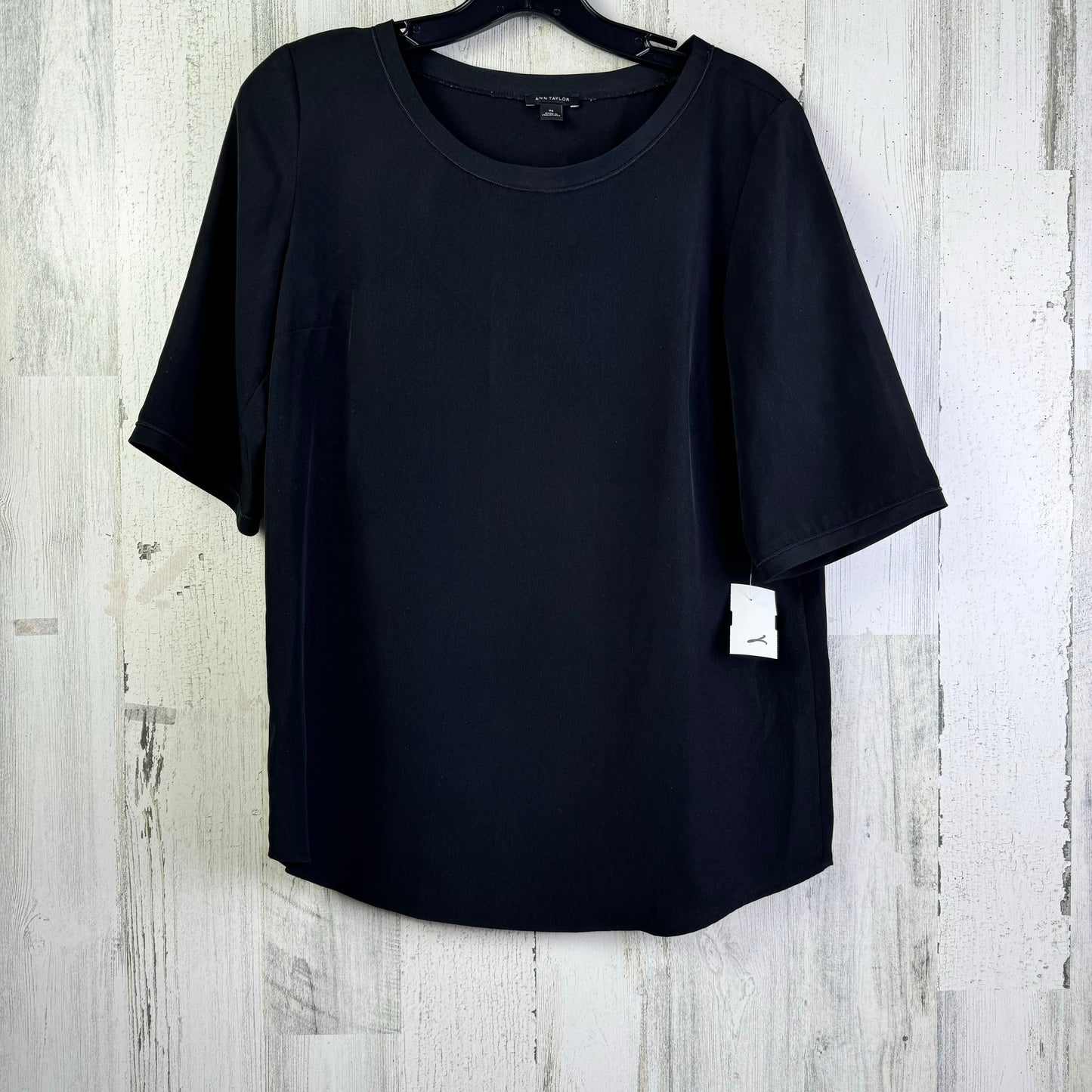 Black Top Short Sleeve Ann Taylor, Size Xs