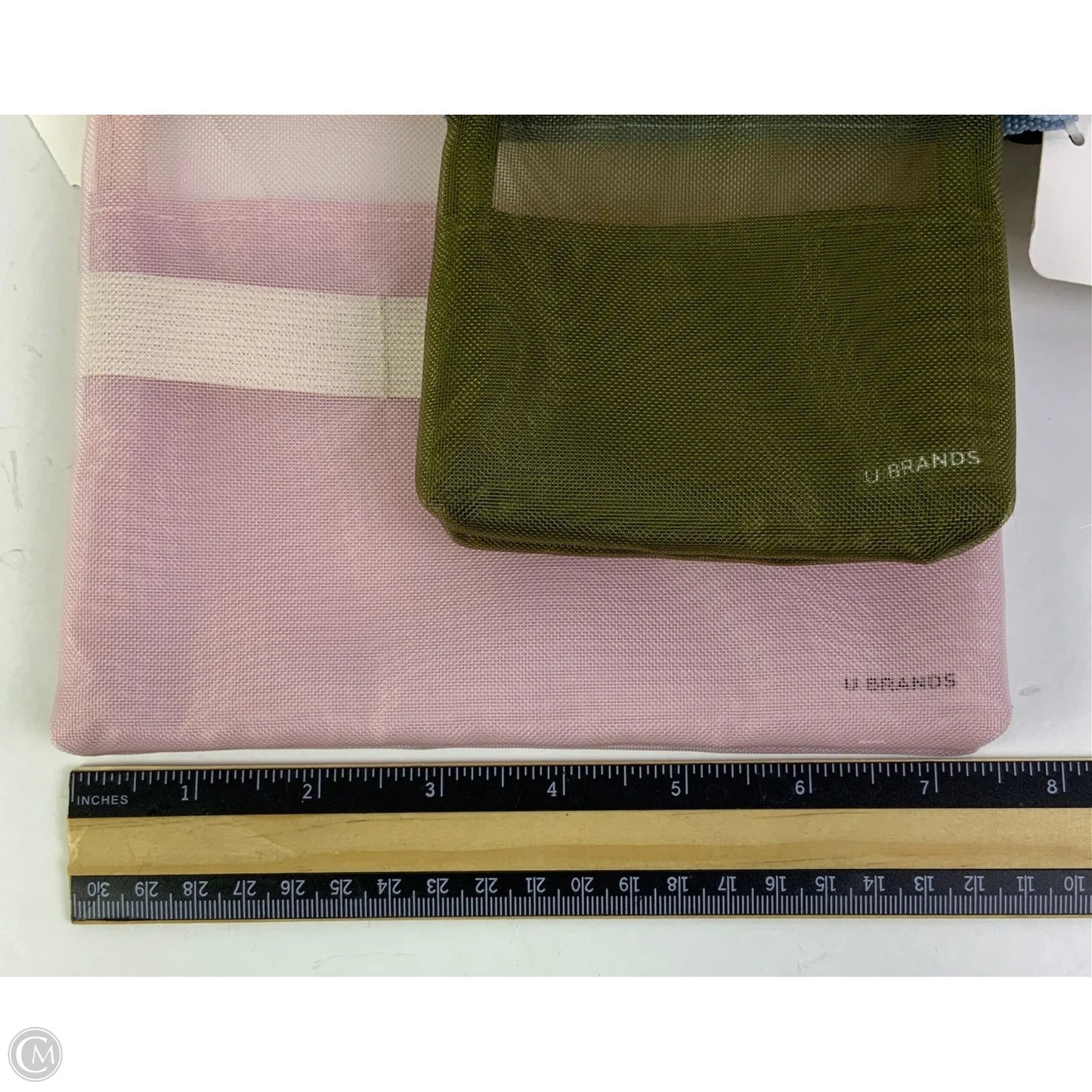 Makeup Bag By Clothes Mentor, Size: Medium
