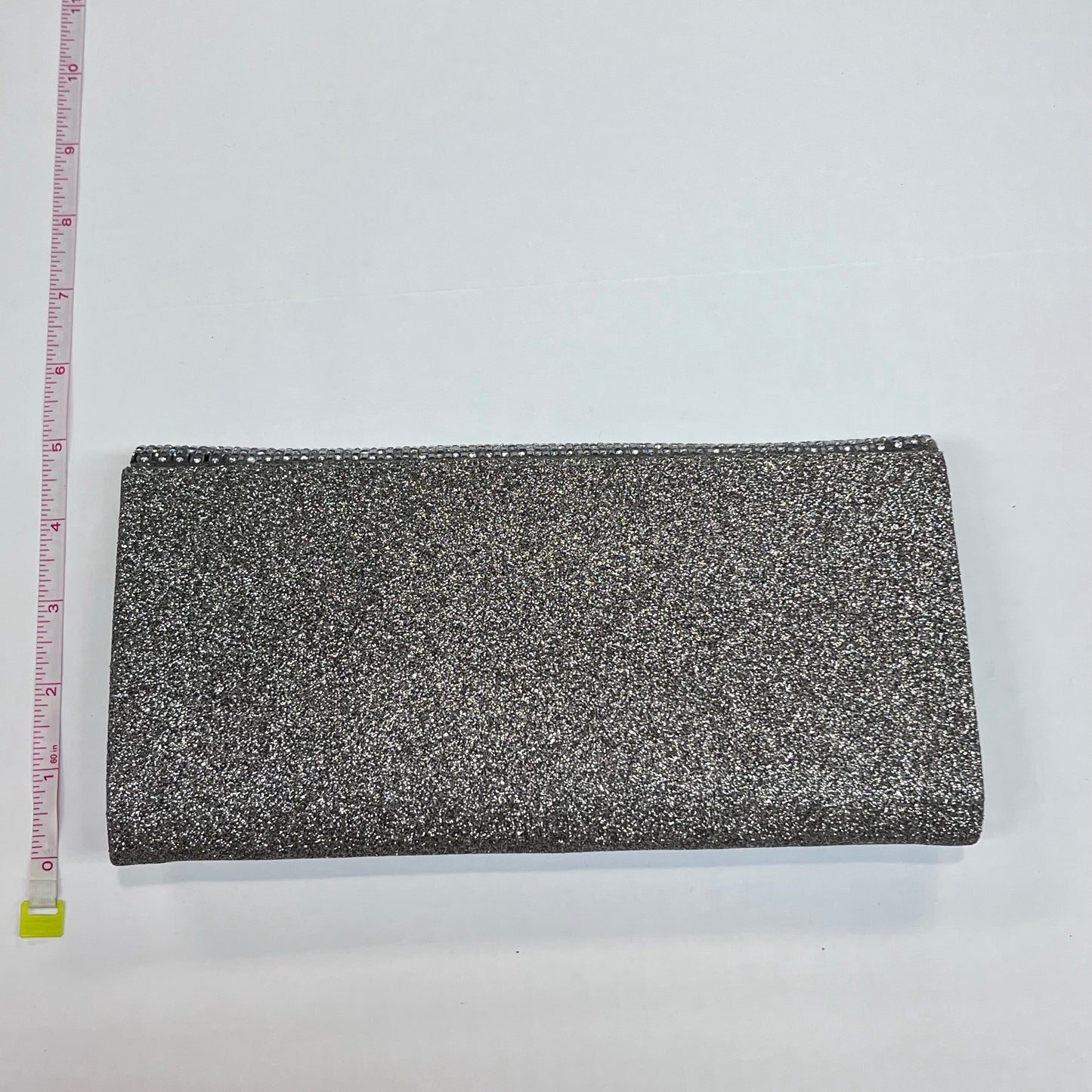 Clutch By Nina, Size: Medium